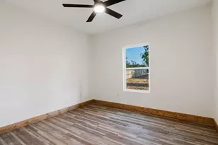 175 Helena Dr, Powderly, TX 75473 - Photo 25