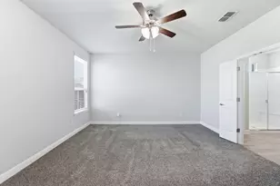 1800 Chamaeleon Dr, Haslet, TX 76052 - Photo 33