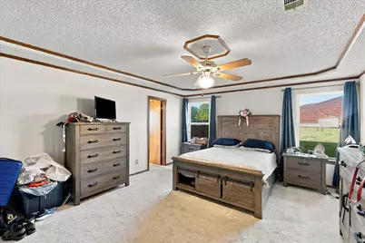 932 Clear View, Bedford, TX 76021 - Photo 19