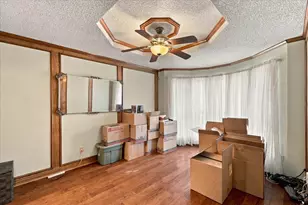 932 Clear View, Bedford, TX 76021 - Photo 17