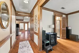 932 Clear View, Bedford, TX 76021 - Photo 5