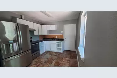 935 Powell Road, Mesquite, TX 75149 - Photo 5