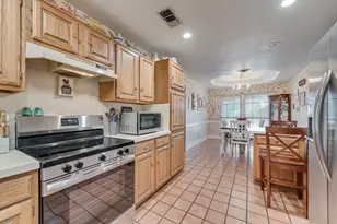 134 Deborde Cir, Red Oak, TX 75154 - Photo 17