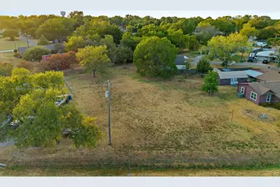 309 W Sherman Drive, Aubrey, TX 76227 - Photo 3