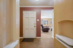 422 N Montreal Ave, Dallas, TX 75208 - Photo 3