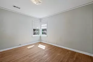 422 N Montreal Ave, Dallas, TX 75208 - Photo 23