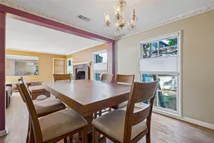 422 N Montreal Ave, Dallas, TX 75208 - Photo 9