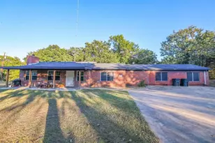 670 Co Rd 3701, Quinlan, TX 75474 - Photo 3