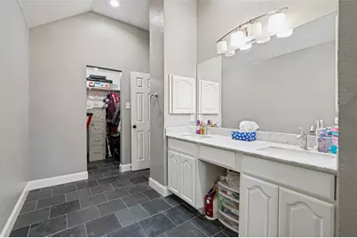 1108 Heather Lane, Carrollton, TX 75010 - Photo 15