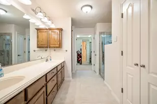 210 Bluebonnet Ln, Waxahachie, TX 75165 - Photo 17