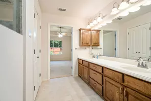 210 Bluebonnet Ln, Waxahachie, TX 75165 - Photo 19