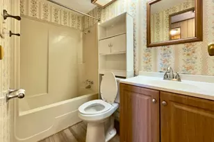 205 W Long St, Elm Mott, TX 76640 - Photo 9