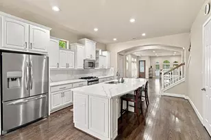 2407 Knight St, Dallas, TX 75219 - Photo 9