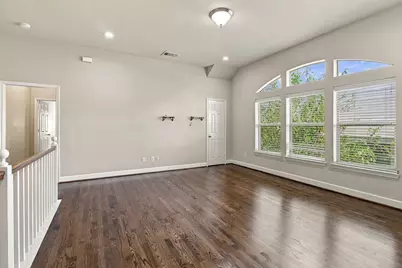 2407 Knight Street, Dallas, TX 75219 - Photo 15