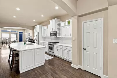 2407 Knight Street, Dallas, TX 75219 - Photo 7