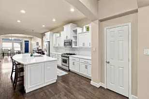 2407 Knight St, Dallas, TX 75219 - Photo 7