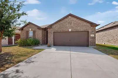 600 Bronze Forest Drive, Fort Worth, TX 76131 - Photo 3
