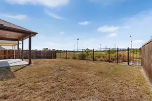 600 Bronze Forest Dr, Fort Worth, TX 76131 - Photo 35