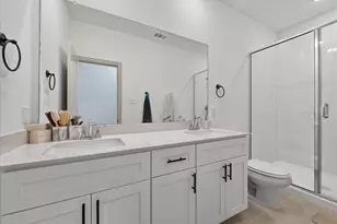 5360 Springlake Pkwy, Haltom City, TX 76117 - Photo 13