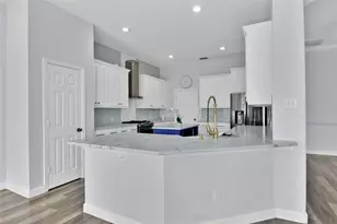 4404 Meadow Knoll Ln, Mansfield, TX 76063 - Photo 11