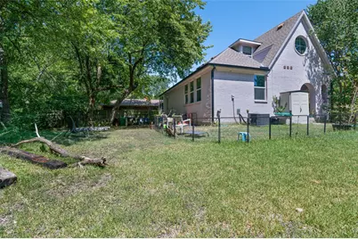 2220 Burning Tree Lane, Denton, TX 76209 - Photo 17