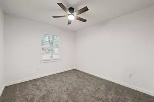 121 E Dawn Dr, Robinson, TX 76706 - Photo 17