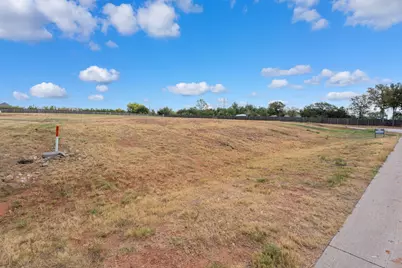 2001 Southern Rise Court, Granbury, TX 76049 - Photo 15