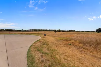 1108 Beginnings Drive, Granbury, TX 76049 - Photo 5