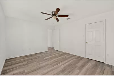 1512 Rowan Avenue, Dallas, TX 75223 - Photo 31
