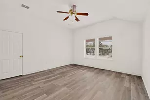 1512 Rowan Ave, Dallas, TX 75223 - Photo 19