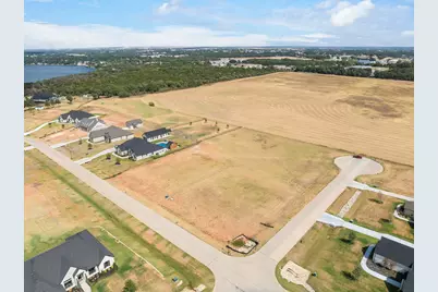 1204 Explorer Lane, Granbury, TX 76049 - Photo 7