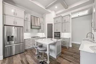 13924 E Riviera Dr, Fort Worth, TX 76028 - Photo 7