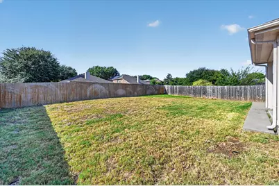 3203 Yeltes, Grand Prairie, TX 75054 - Photo 35