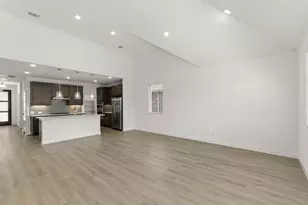 637 Tyronza Dr, Justin, TX 76247 - Photo 9