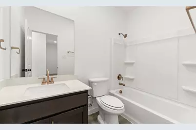 637 Tyronza Drive, Justin, TX 76247 - Photo 17
