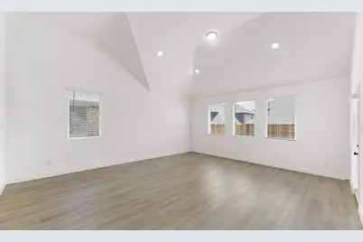 637 Tyronza Drive, Justin, TX 76247 - Photo 7