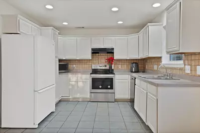 3022 Canada Drive, Dallas, TX 75212 - Photo 7