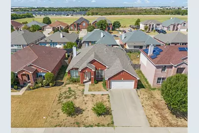 3407 Bryce Canyon, Grand Prairie, TX 75052 - Photo 15