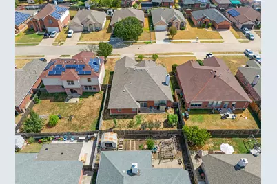 3407 Bryce Canyon, Grand Prairie, TX 75052 - Photo 17