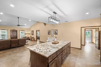1137 Vz County Road 4602, Ben Wheeler, TX 75754 - Photo 9