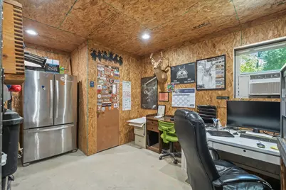 1137 Vz County Road 4602, Ben Wheeler, TX 75754 - Photo 31