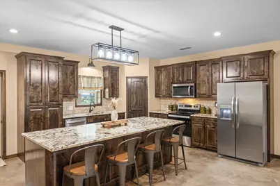 1137 Vz County Road 4602, Ben Wheeler, TX 75754 - Photo 7