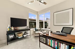 2472 Thatcher Dr, Dallas, TX 75206 - Photo 23