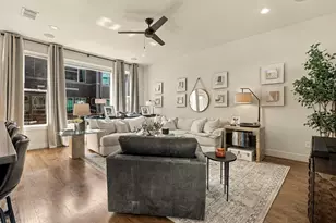 2472 Thatcher Dr, Dallas, TX 75206 - Photo 11