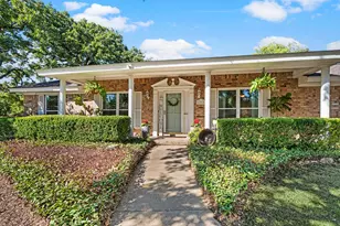 1317 Wade Dr, Bedford, TX 76022 - Photo 1