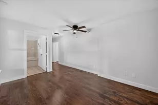 728 Douglas St, Burleson, TX 76028 - Photo 29