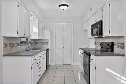 728 Douglas Street, Burleson, TX 76028 - Photo 9