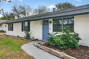 604 E Summit St, Sherman, TX 75090 - Photo 1