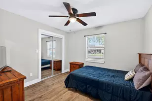 604 E Summit St, Sherman, TX 75090 - Photo 21