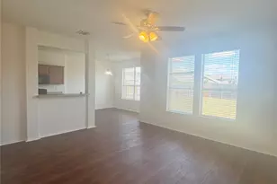 2264 Stonebrook Ln, Mesquite, TX 75181 - Photo 3